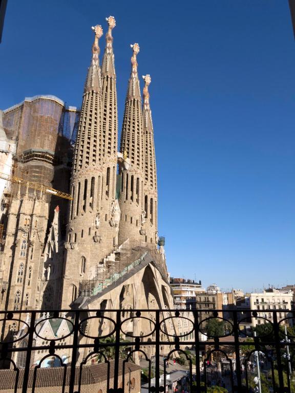 Barcelona4Seasons - Sagrada Familia Daire Oda fotoğraf